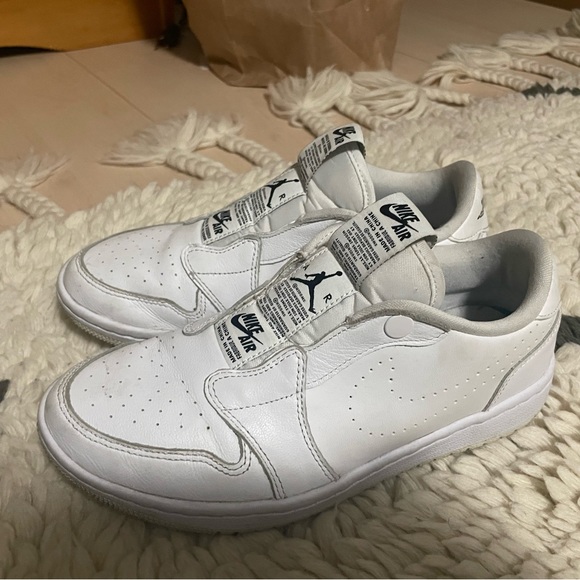 Air Jordan 1 Low Slip ( Womens) size 6 - Picture 3 of 3